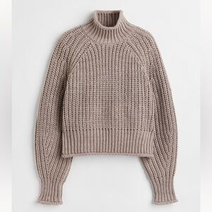Chunky H&M Mock Neck Turtleneck Sweater 💗
